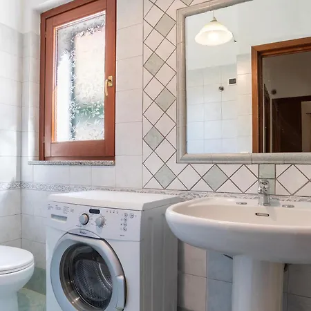 Olbia Central Apartment Апартаменти
